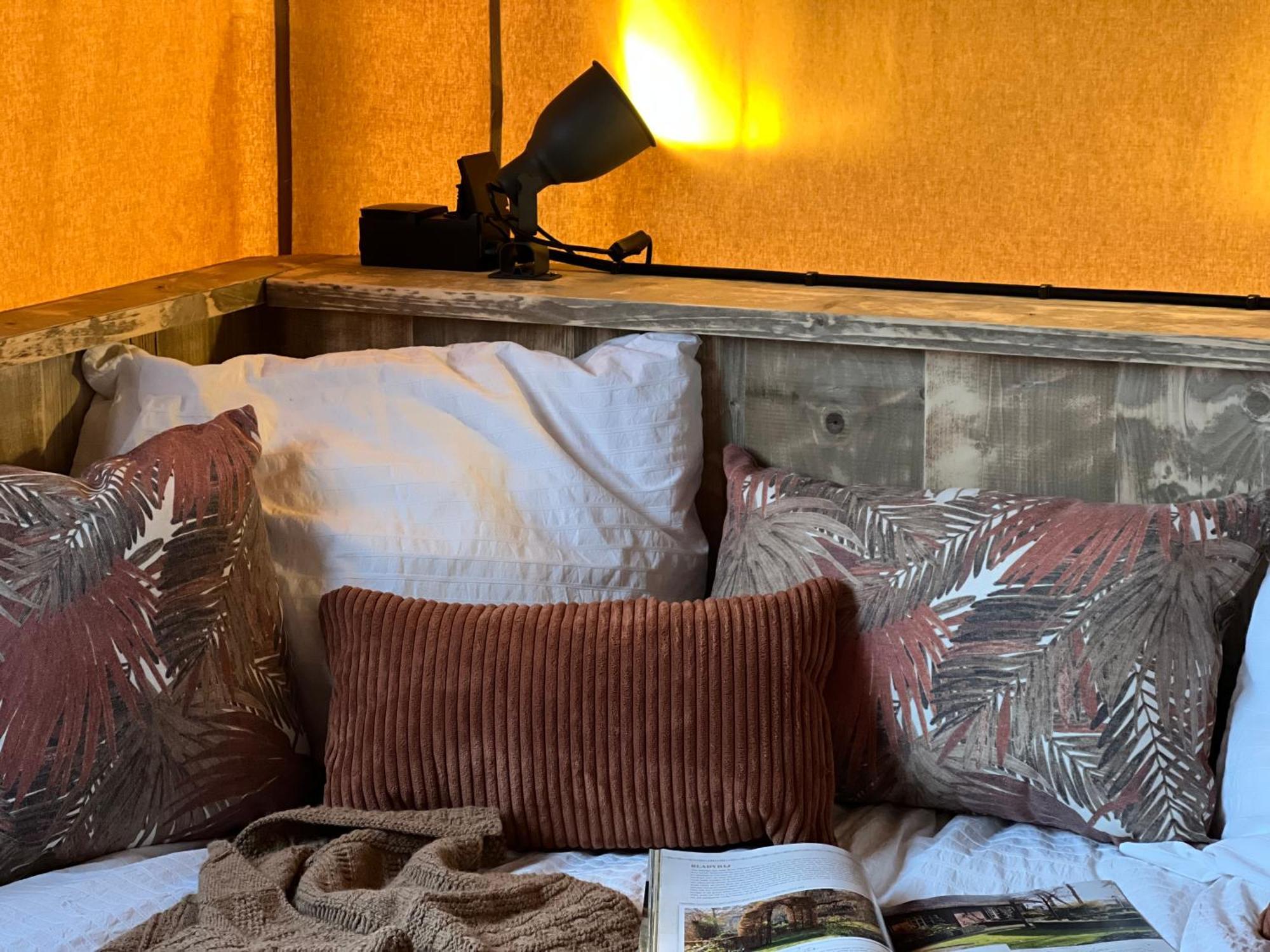In De Hei Bed and Breakfast Mariahout Exteriör bild